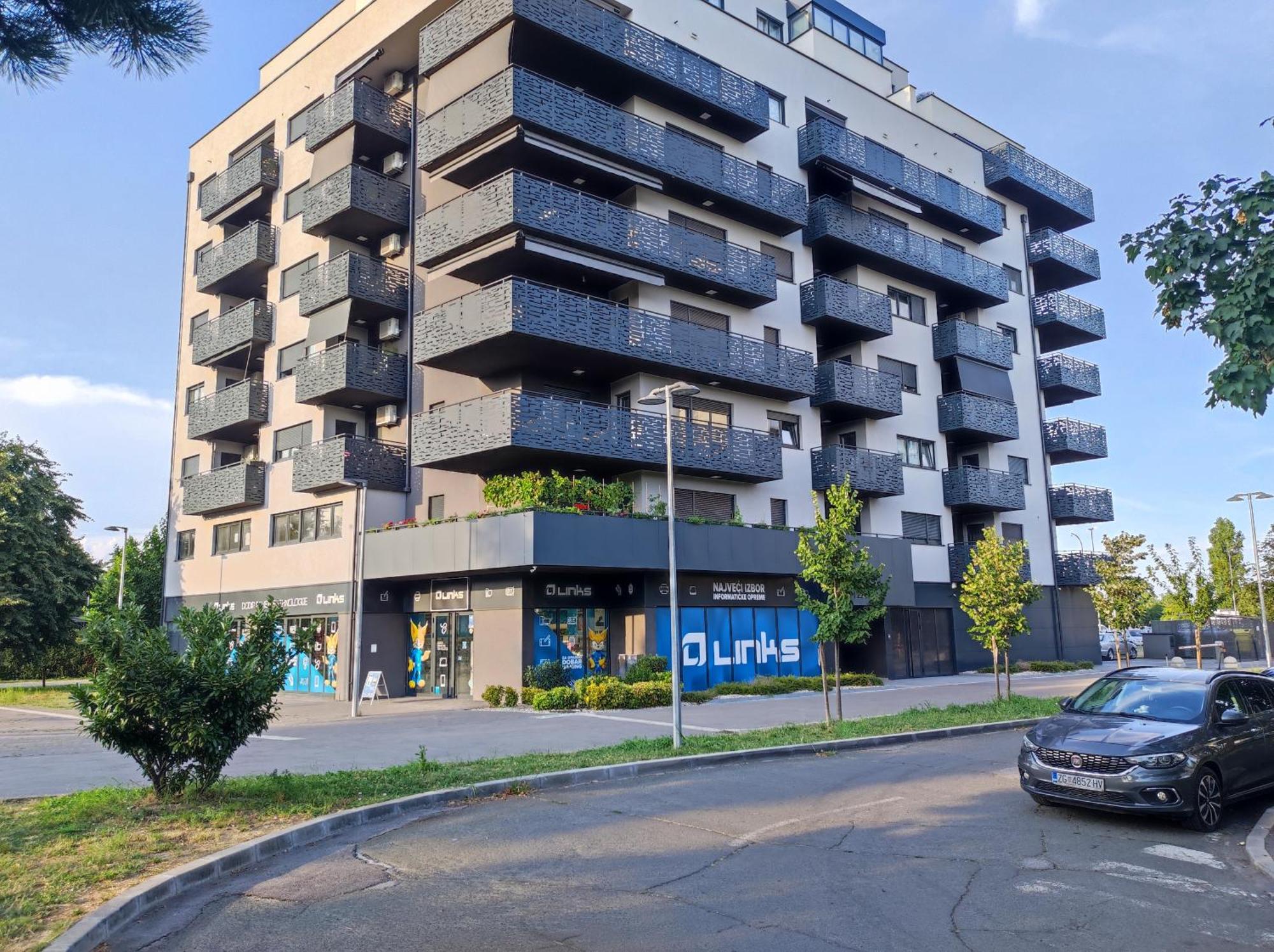 City East Apartment Zagreb With Private Parking Exterior photo