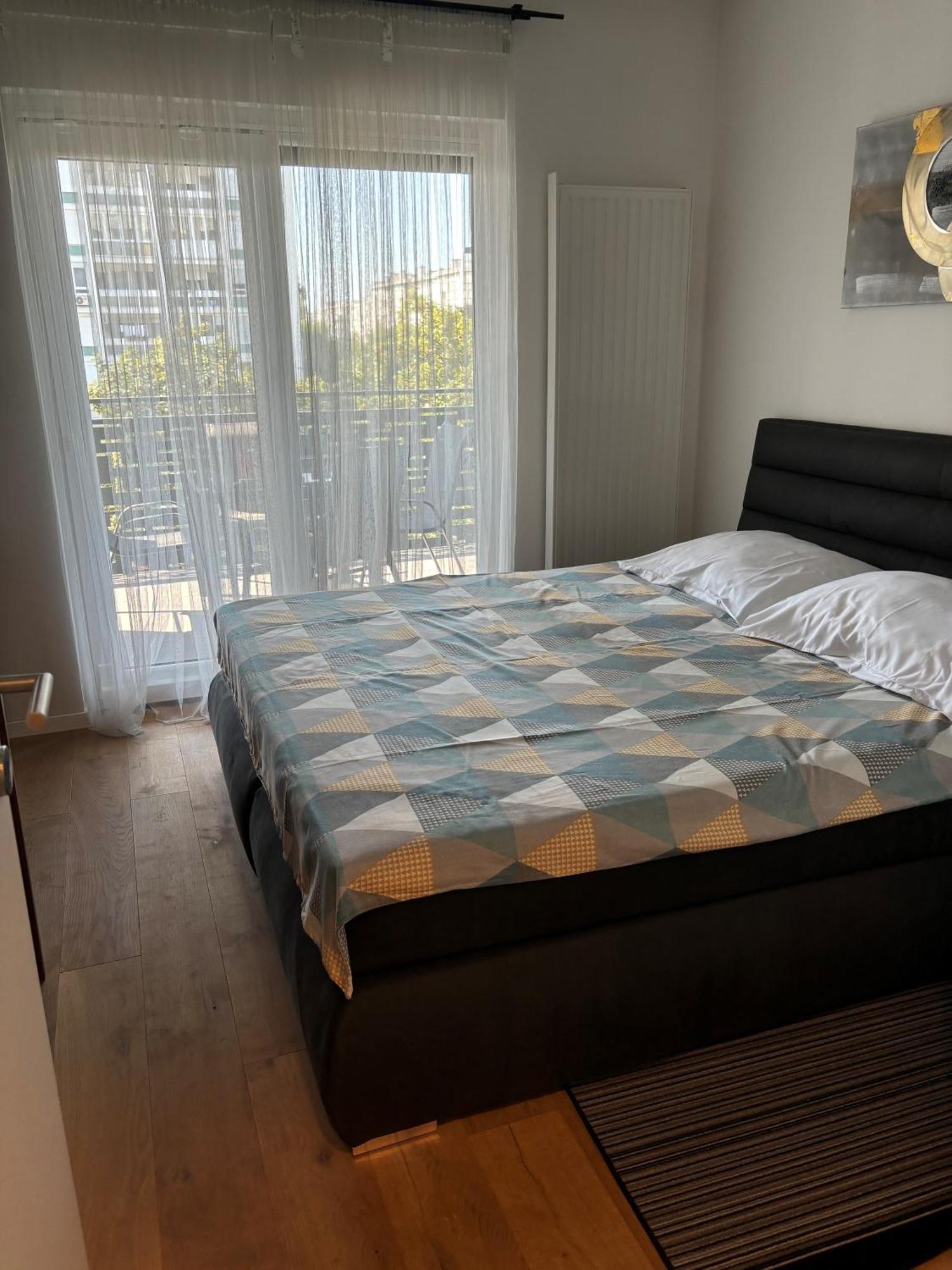 City East Apartment Zagreb With Private Parking Exterior photo